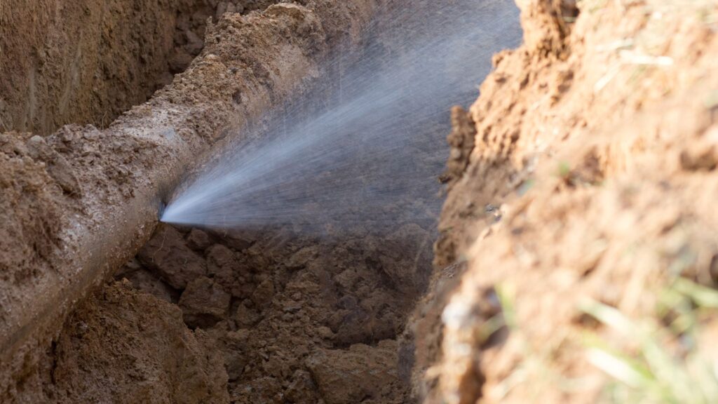 Rohrbruch in Düsseldorf - Klempner DUS - Blogbeitrag - Ursachen und Lösungen