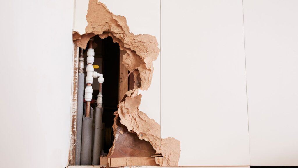 Rohrbruch in Düsseldorf - Klempner DUS - Blogbeitrag - Ursachen und Lösungen